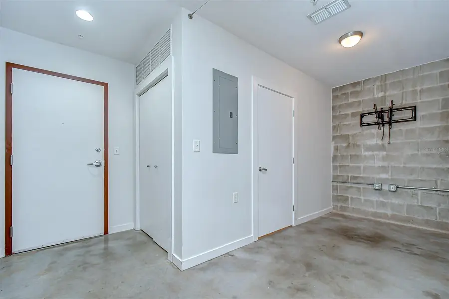 2001 E 2nd Avenue #12, Tampa, FL 33605 - #3