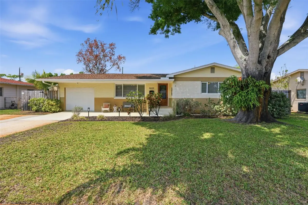 5665 34th Avenue N, Saint Petersburg, FL 33710 - #1
