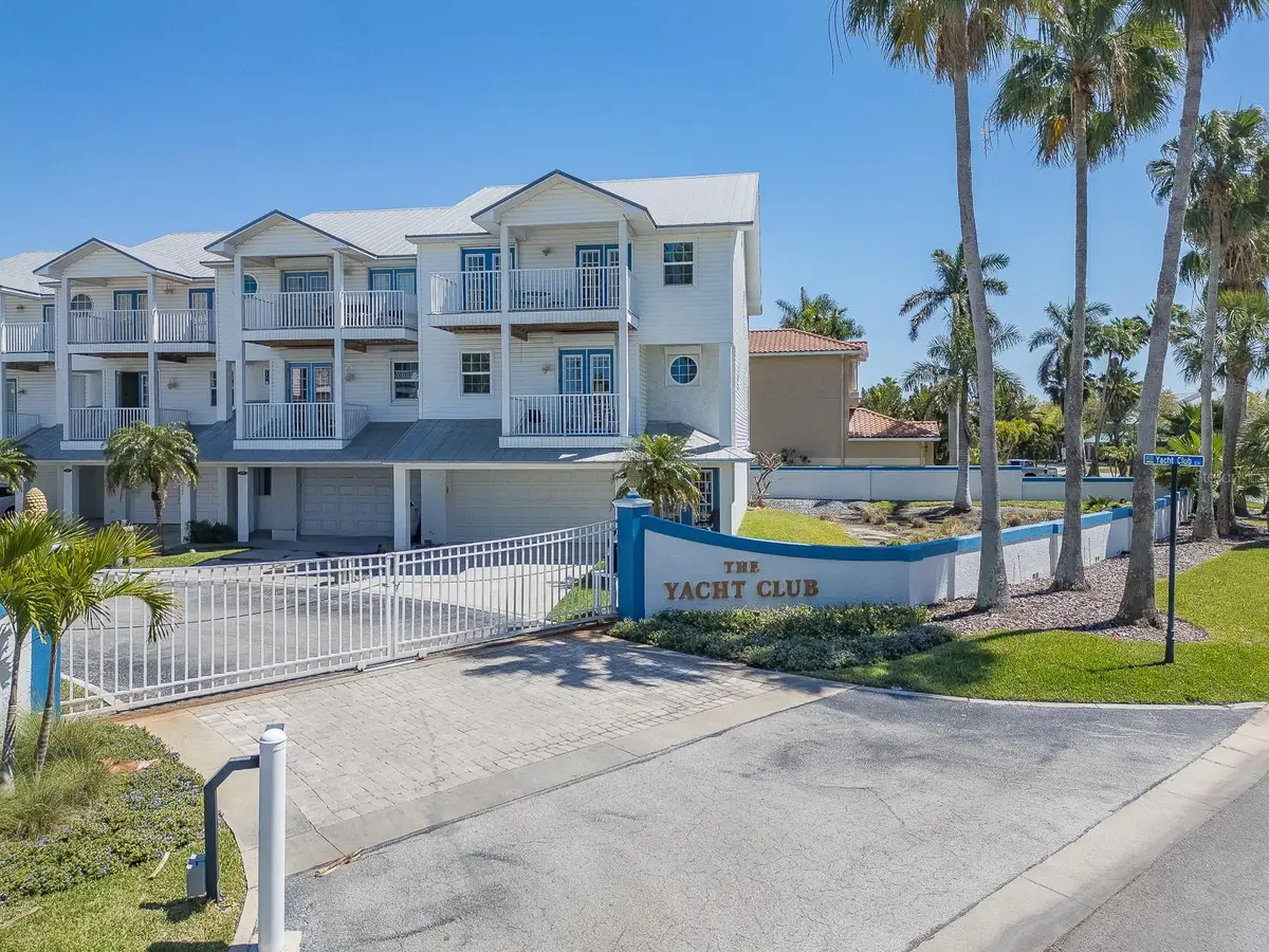 139 Yacht Club Circle, North Redington Beach, FL 33708 - #1
