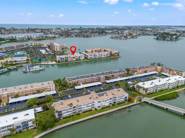 7625 Sun Island Drive S #207, SOUTH PASADENA, FL 33707