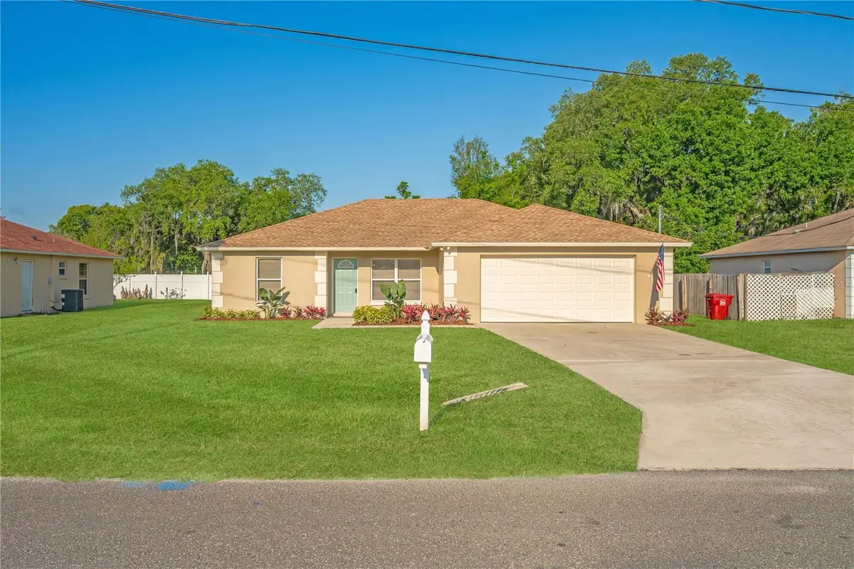 909 N Mobley Street, Plant City, FL 33563 - #1