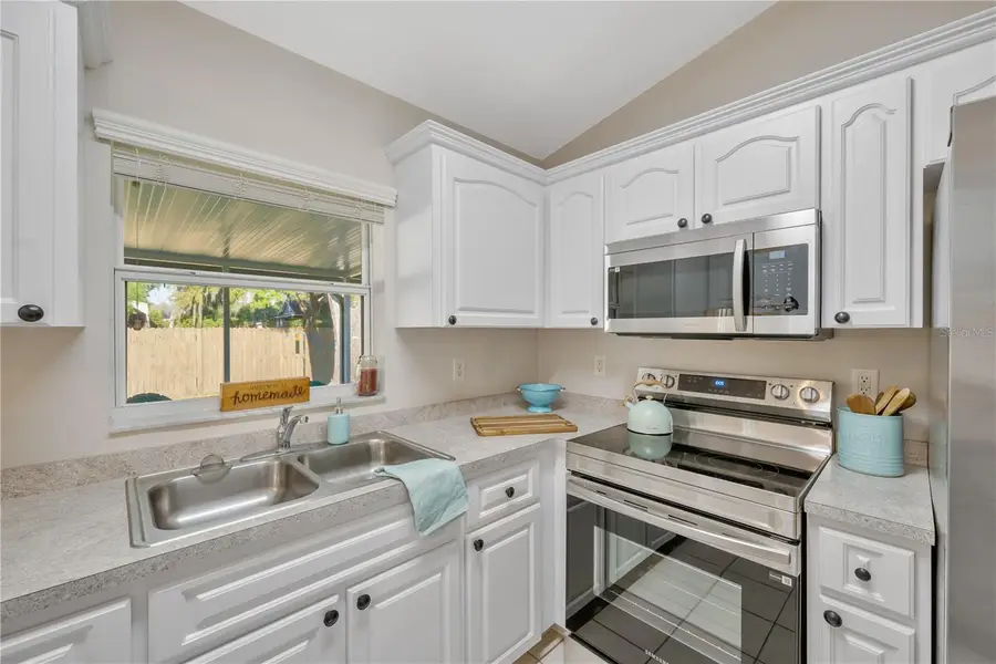 909 N Mobley Street, Plant City, FL 33563 - #2