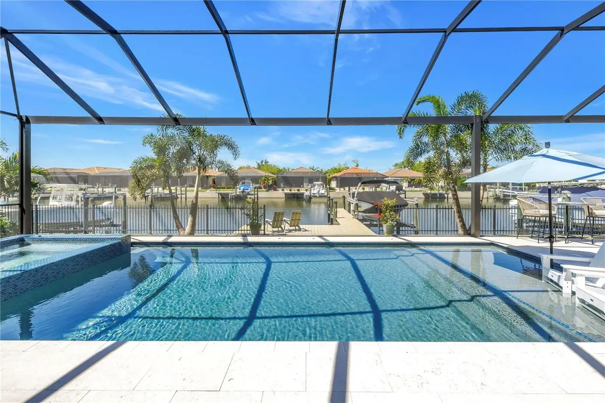 513 17th Avenue E, Palmetto, FL 34221 - #1