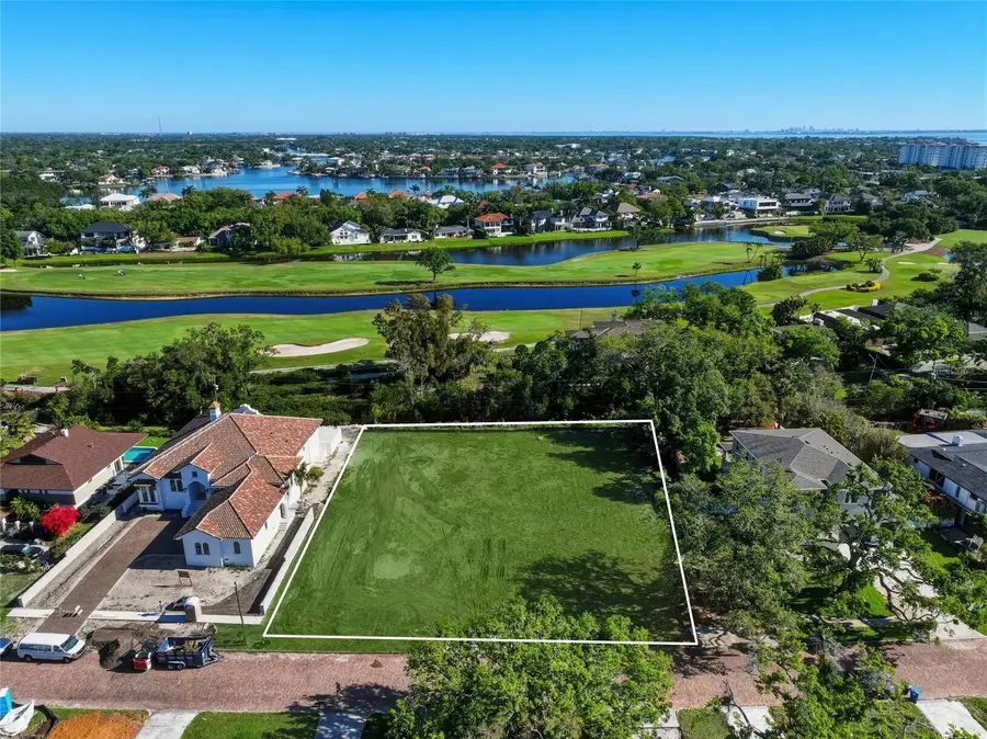 300 Rafael Boulevard Ne, Saint Petersburg, FL 33704 - #2