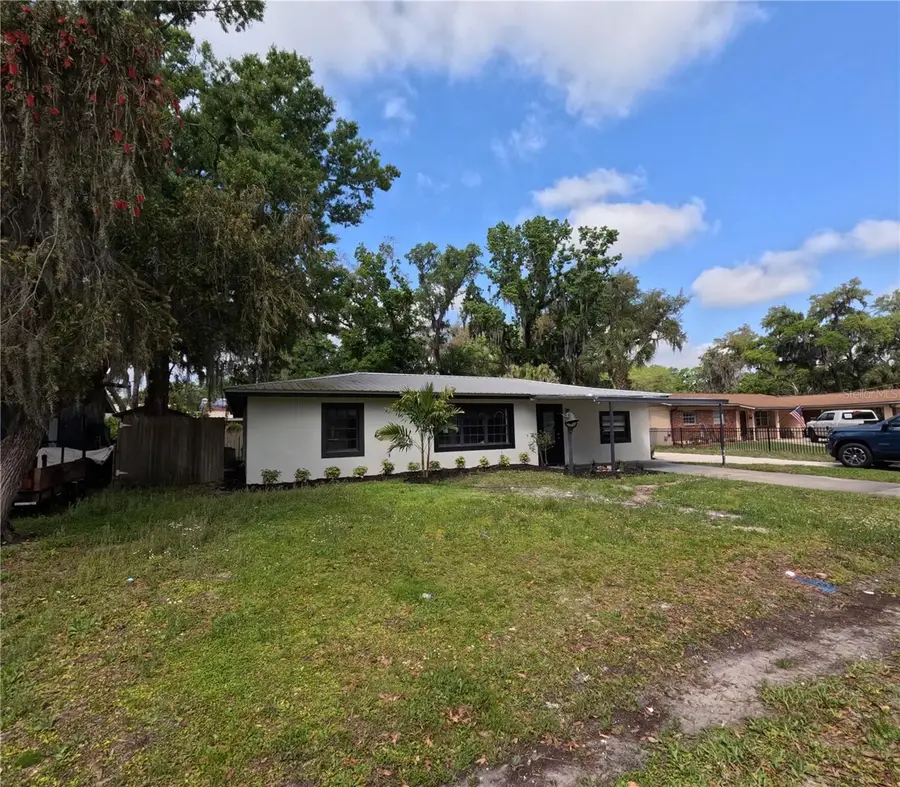 1103 N Pennsylvania Avenue, Plant City, FL 33563 - #2