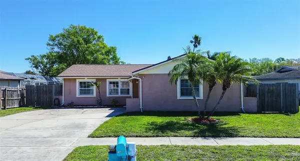 10849 92nd Street, SEMINOLE, FL 33777