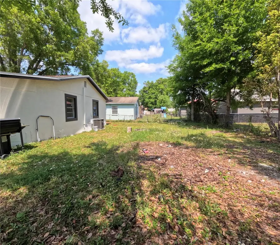 1004 S Empire Street, Plant City, FL 33563 - #3
