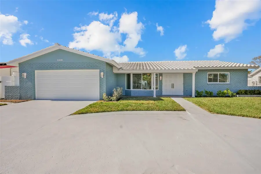 11441 47th Avenue N, Saint Petersburg, FL 33708 - #2