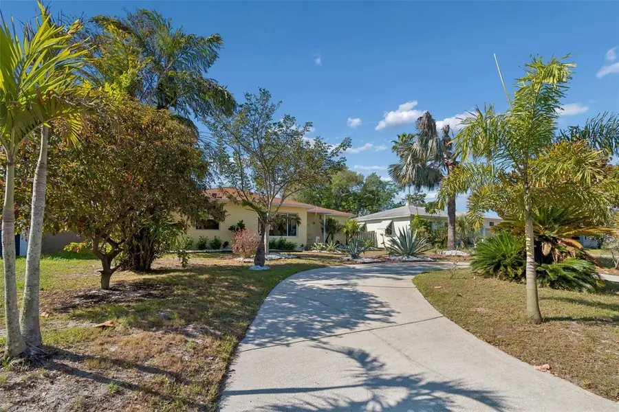 6226 8th Avenue S, Gulfport, FL 33707 - #2