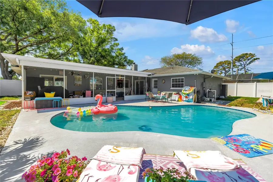 12487 93rd Avenue, Seminole, FL 33772 - #2