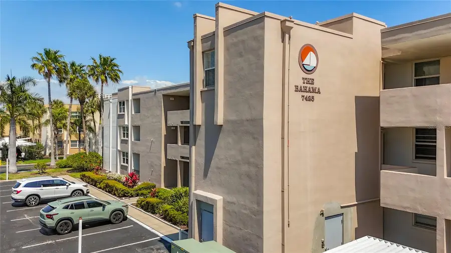 7425 Bay Island Drive S #105, South Pasadena, FL 33707 - #2