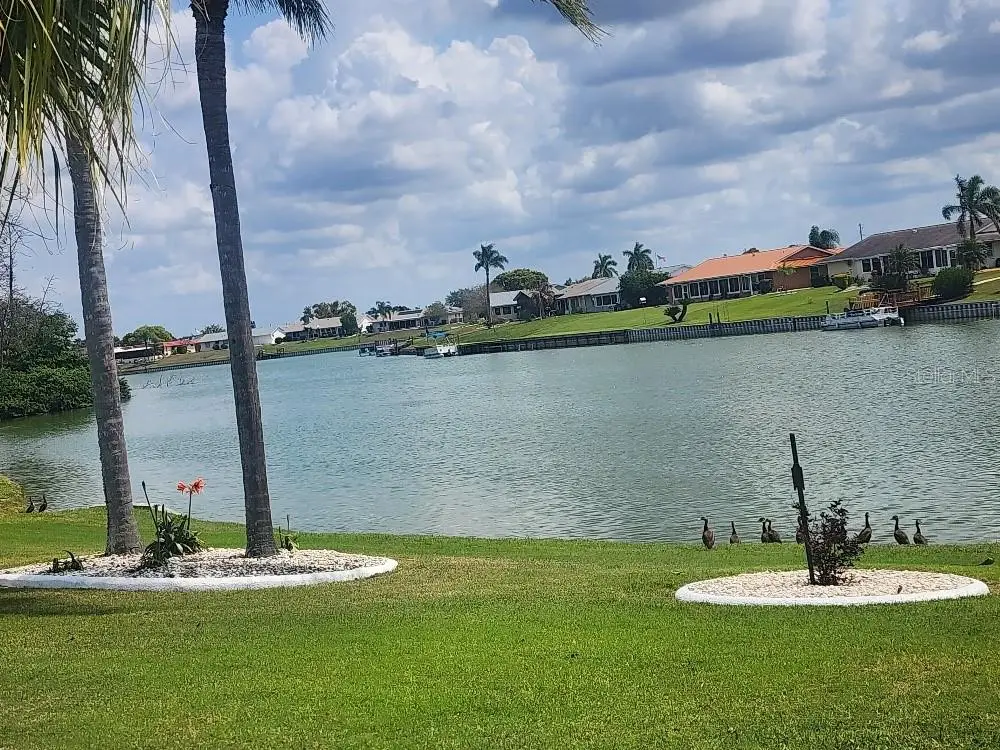 1405 Jacobson Circle, Sun City Center, FL 33573 - #1