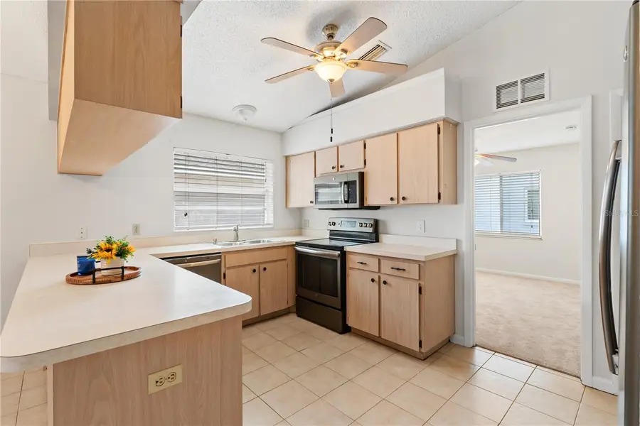 4770 Silver Circle, Zephyrhills, FL 33541 - #2