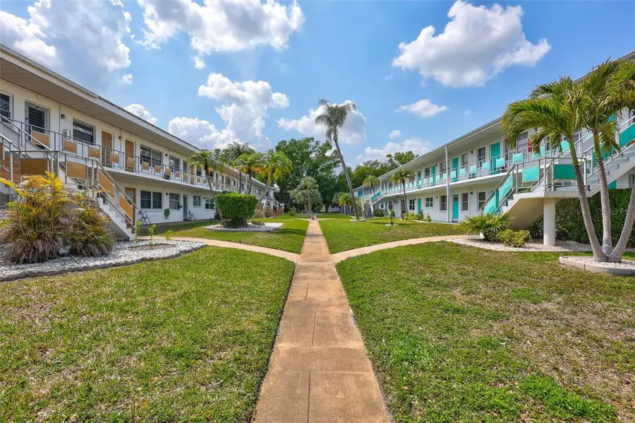 5940 21st Street N #11, Saint Petersburg, FL 33714 - #2