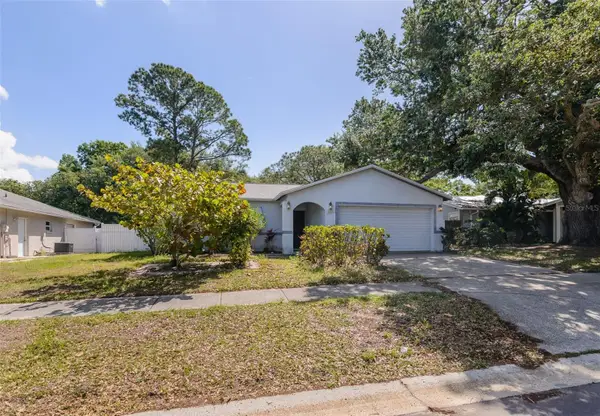 2221 Cypress Point Drive E, CLEARWATER, FL 33763