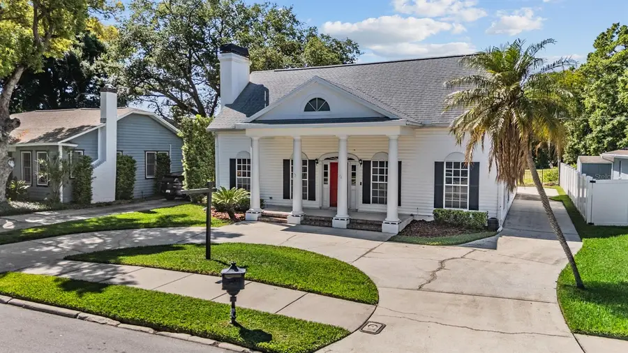 3220 W Bay Villa Avenue, Tampa, FL 33611 - #2