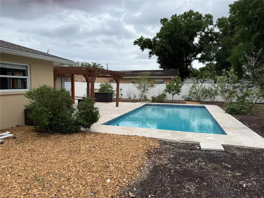 98 Dade Avenue, Sarasota, FL 34232 - #2