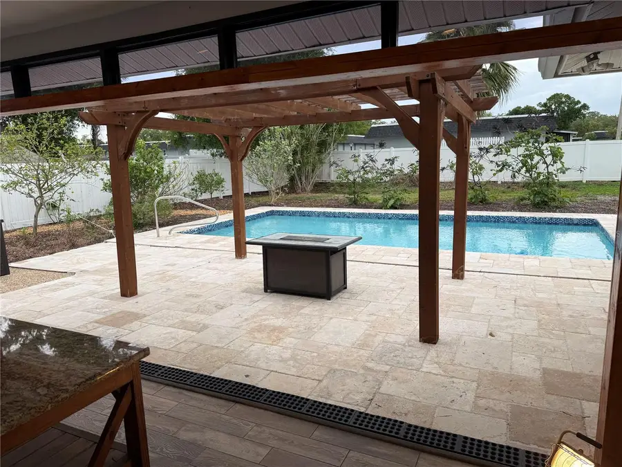 98 Dade Avenue, Sarasota, FL 34232 - #3