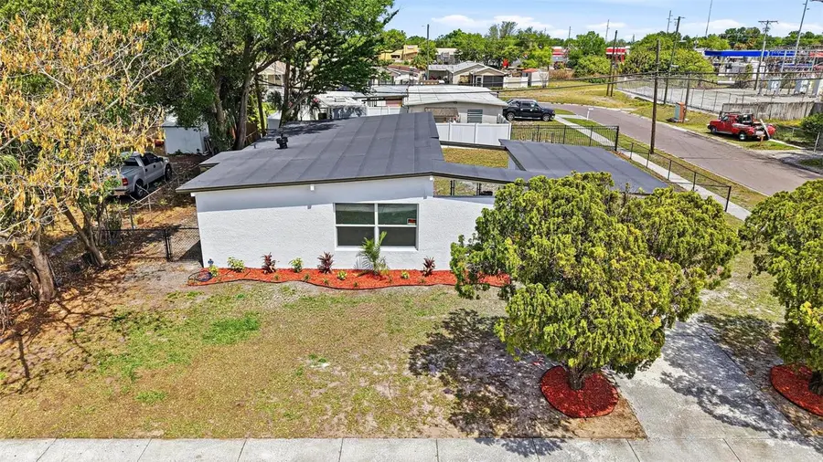 7516 Robindale Road, Tampa, FL 33619 - #3