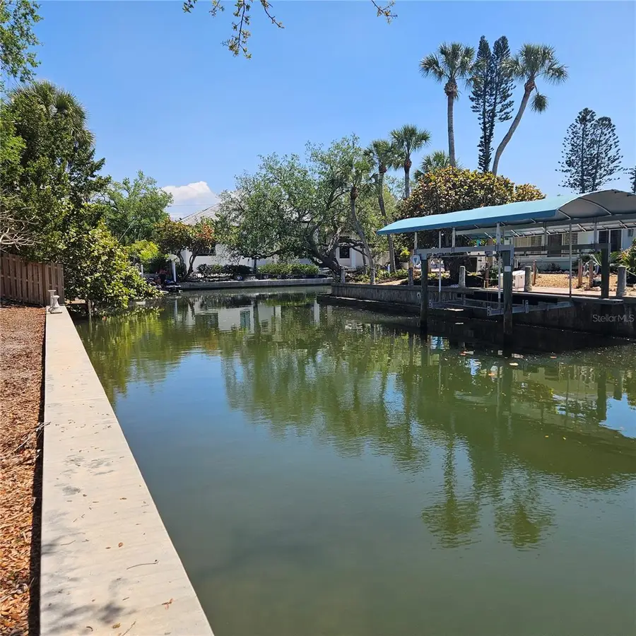 528 Ralph Street, Siesta Key, FL 34242 - #3