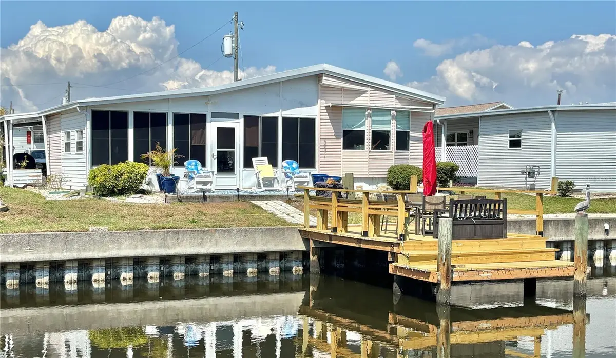 102 Americana Court Ne #206, Saint Petersburg, FL 33702 - #1