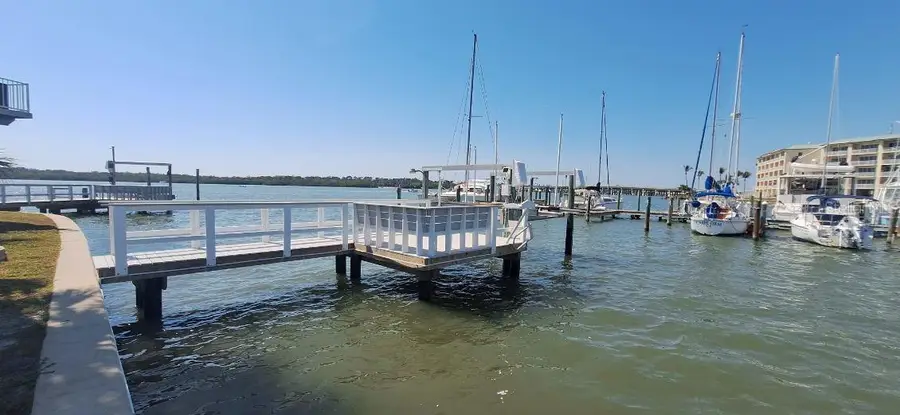 8853 44th Avenue N #118, Saint Petersburg, FL 33709 - #2