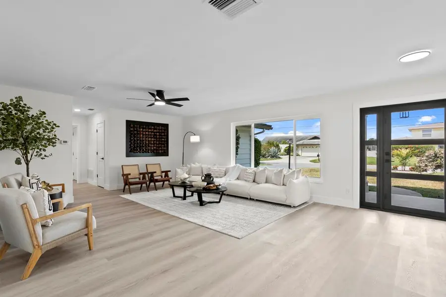 109 Poinciana Lane, Largo, FL 33770 - #3