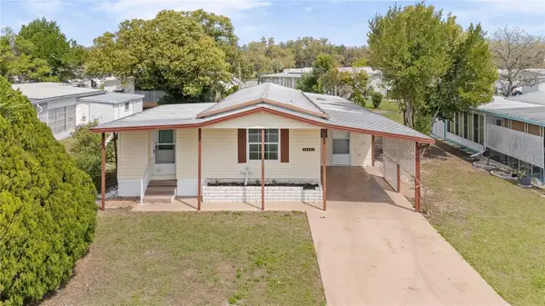 36941 Beth Ave, ZEPHYRHILLS, FL 33542