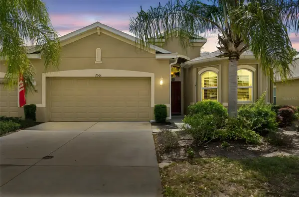 2306 Oakley Green Drive #62, SUN CITY CENTER, FL 33573