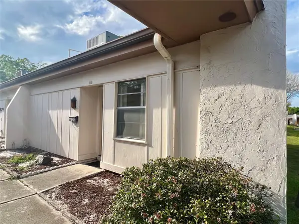 1410 Arrowhead Circle W, CLEARWATER, FL 33759