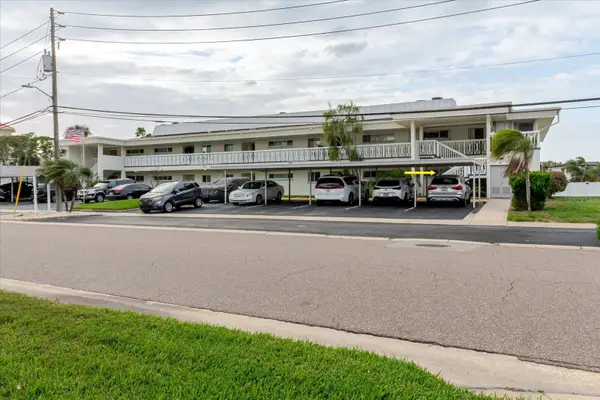 270 Skiff Point #A5, CLEARWATER BEACH, FL 33767