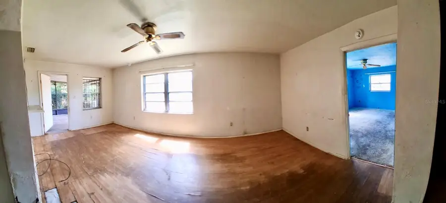 1621 SE 15th Avenue, Gainesville, FL 32641 - #2