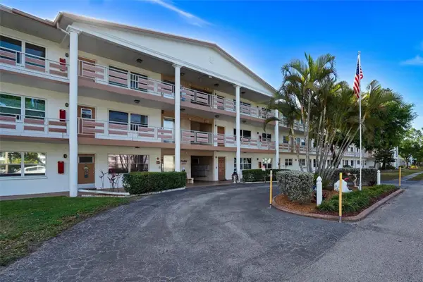 6015 19th Street N #109, ST PETERSBURG, FL 33714