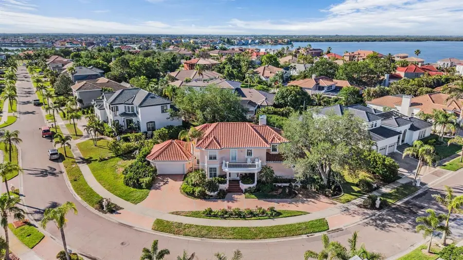 1422 Jumana Loop, Apollo Beach, FL 33572 - #2