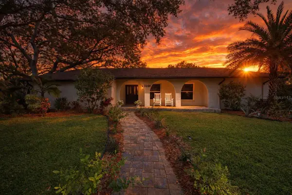 2240 Willowbrook Drive, CLEARWATER, FL 33764