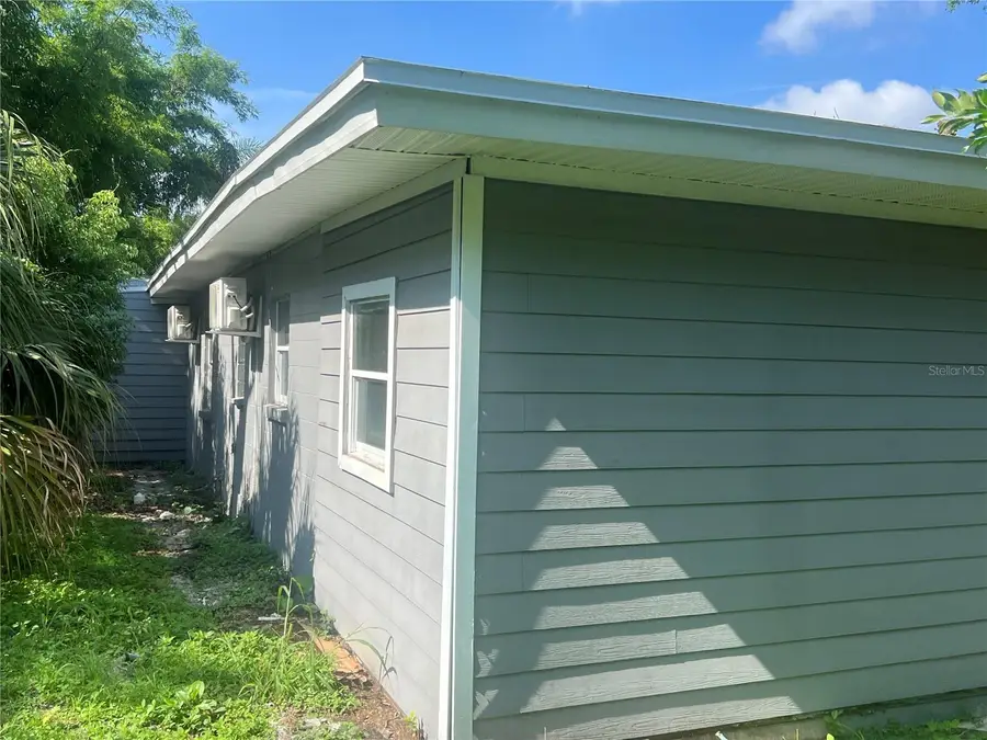 2002 E 33rd Avenue, Tampa, FL 33610 - #2