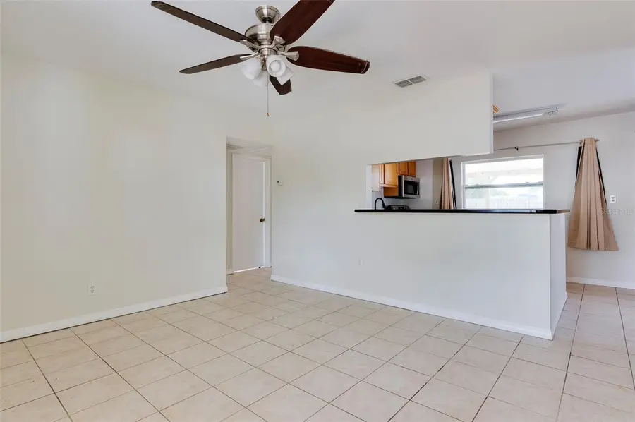 4748 49th Avenue N, Saint Petersburg, FL 33714 - #3