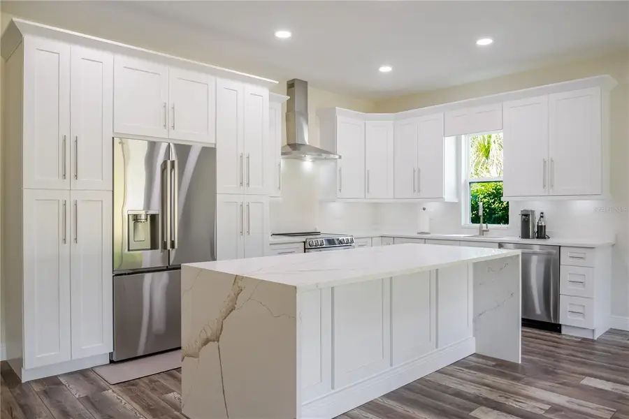 807 Garden Oaks Square, Seffner, FL 33584 - #3