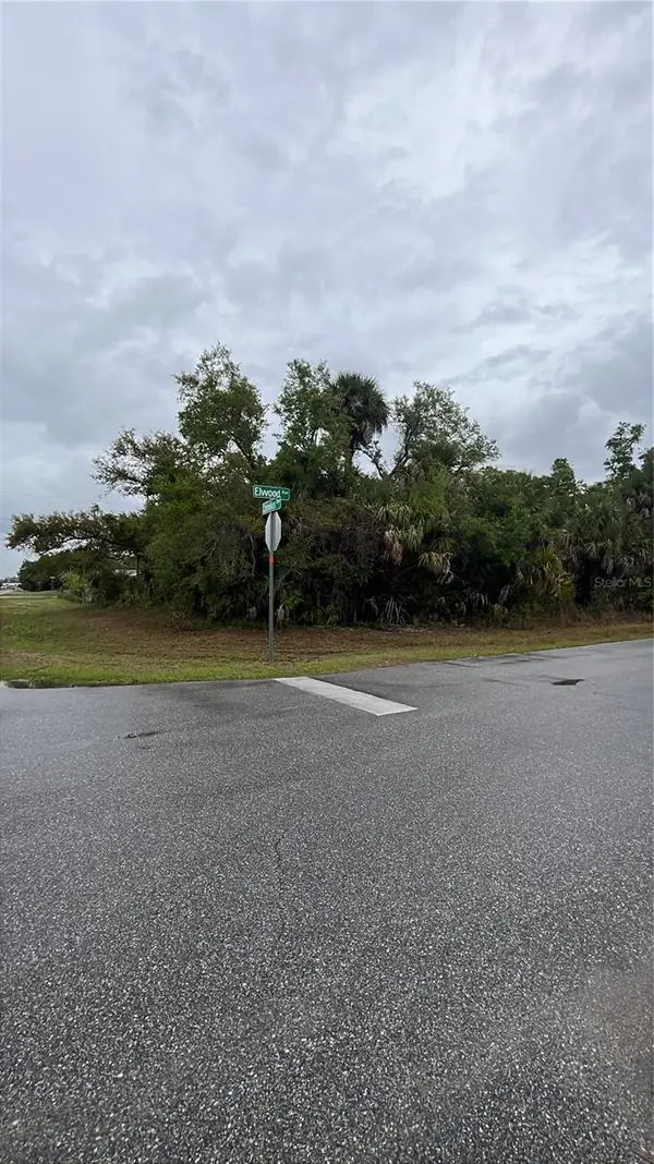 15010 Elwood Avenue, PORT CHARLOTTE, FL 33953