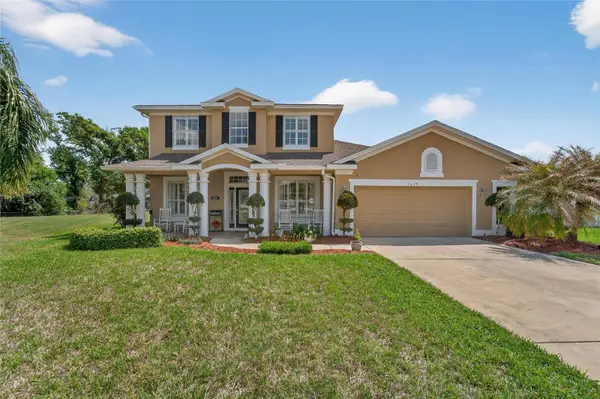 1609 Harvest Grove Court, VALRICO, FL 33596