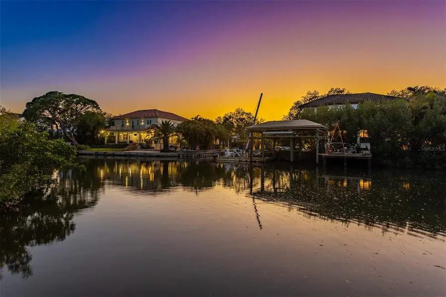 2107 S West Shore Boulevard, Tampa, FL 33629 - #2