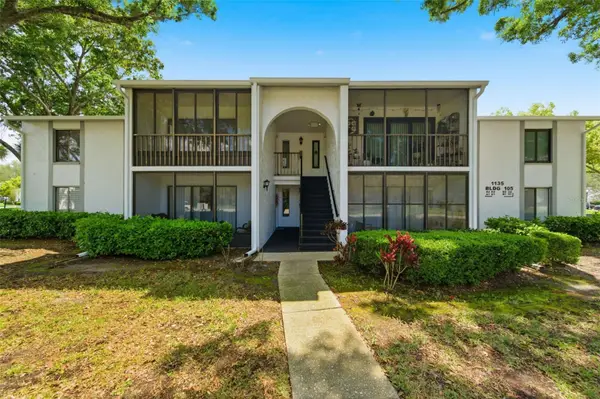 1135 Pine Ridge Circle W #A2, TARPON SPRINGS, FL 34688