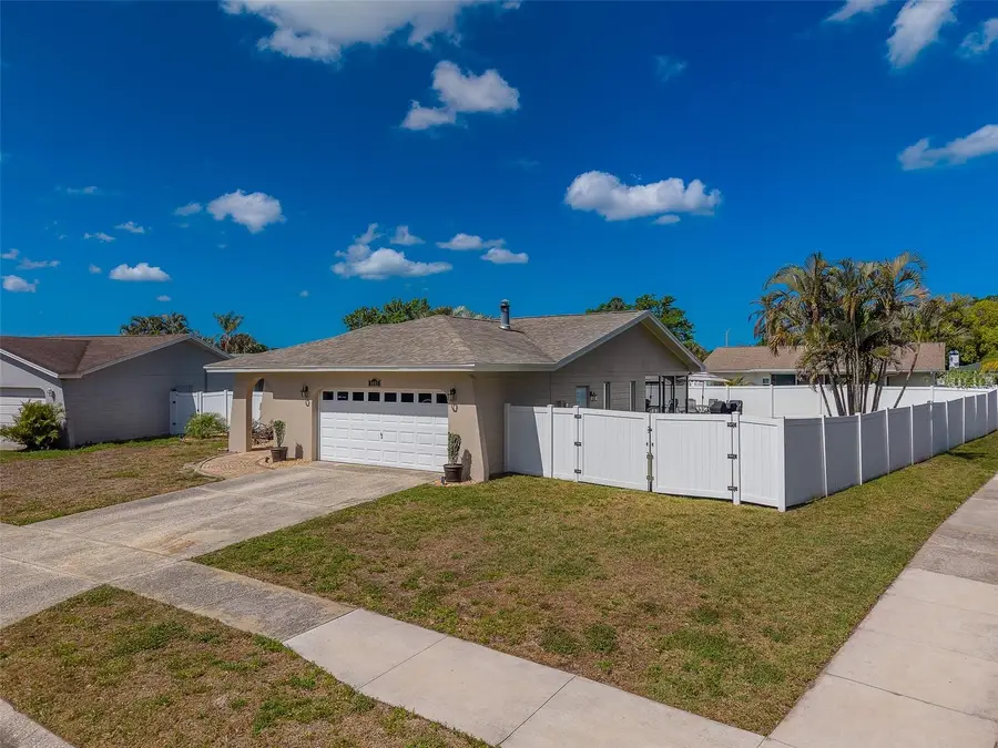 1603 W Orangecrest Avenue, Palm Harbor, FL 34683 - #2