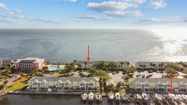 5026 Coquina Key Drive Se #5026, ST PETERSBURG, FL 33705