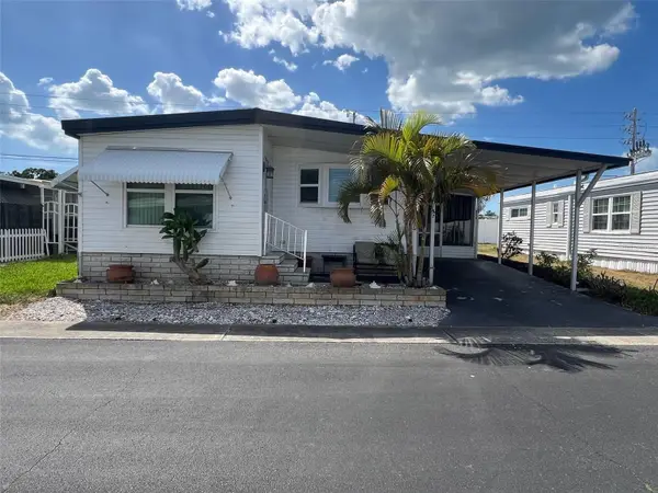 57 Royal Palm Circle, LARGO, FL 33778