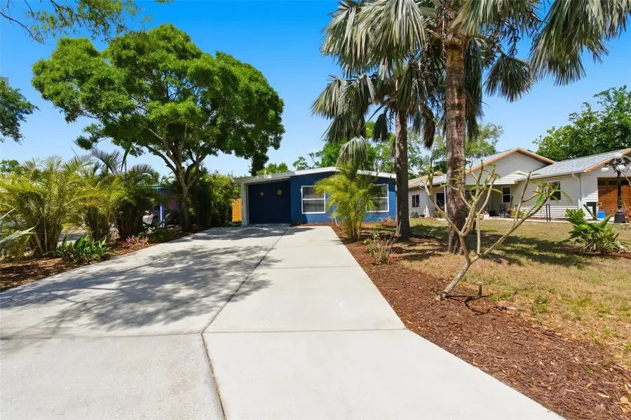 7211 32nd Avenue N, Saint Petersburg, FL 33710 - #2