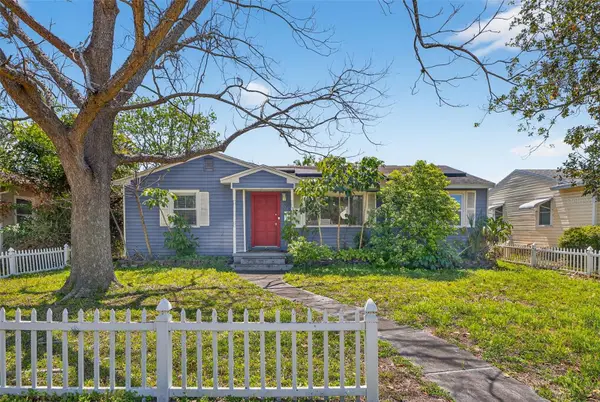 734 40th Avenue Ne, ST PETERSBURG, FL 33703