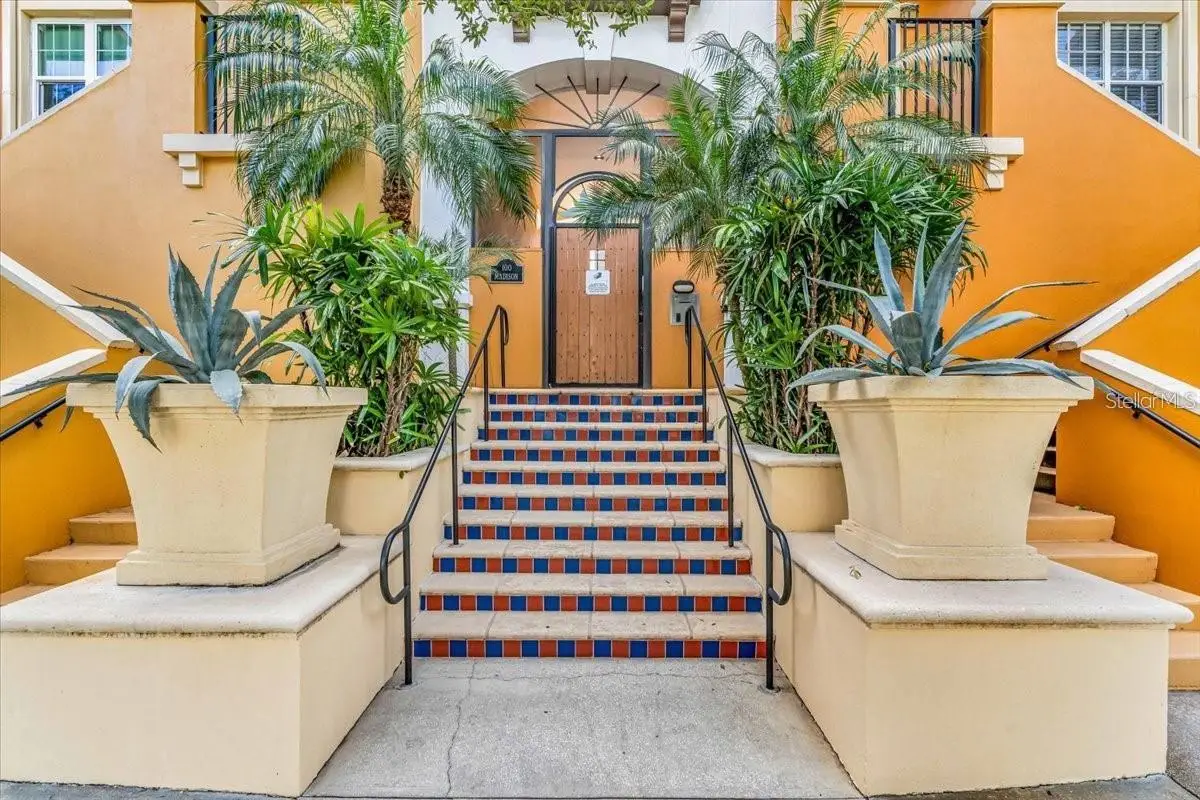 100 4th Avenue S #207, Saint Petersburg, FL 33701 - #1