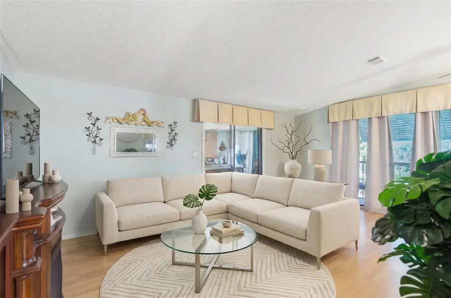 1537 Doral Circle, Lady Lake, FL 32159 - #2