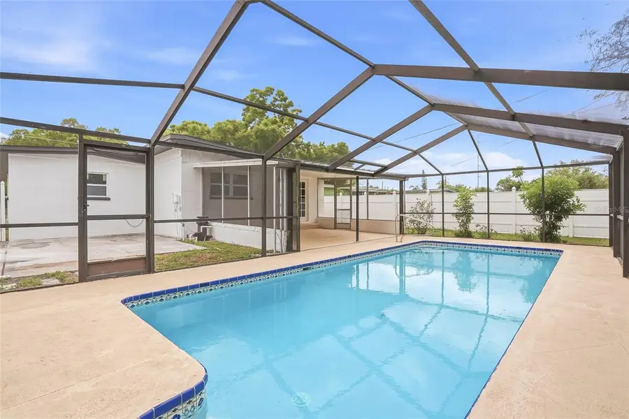 4329 12th Avenue N, Saint Petersburg, FL 33713 - #2